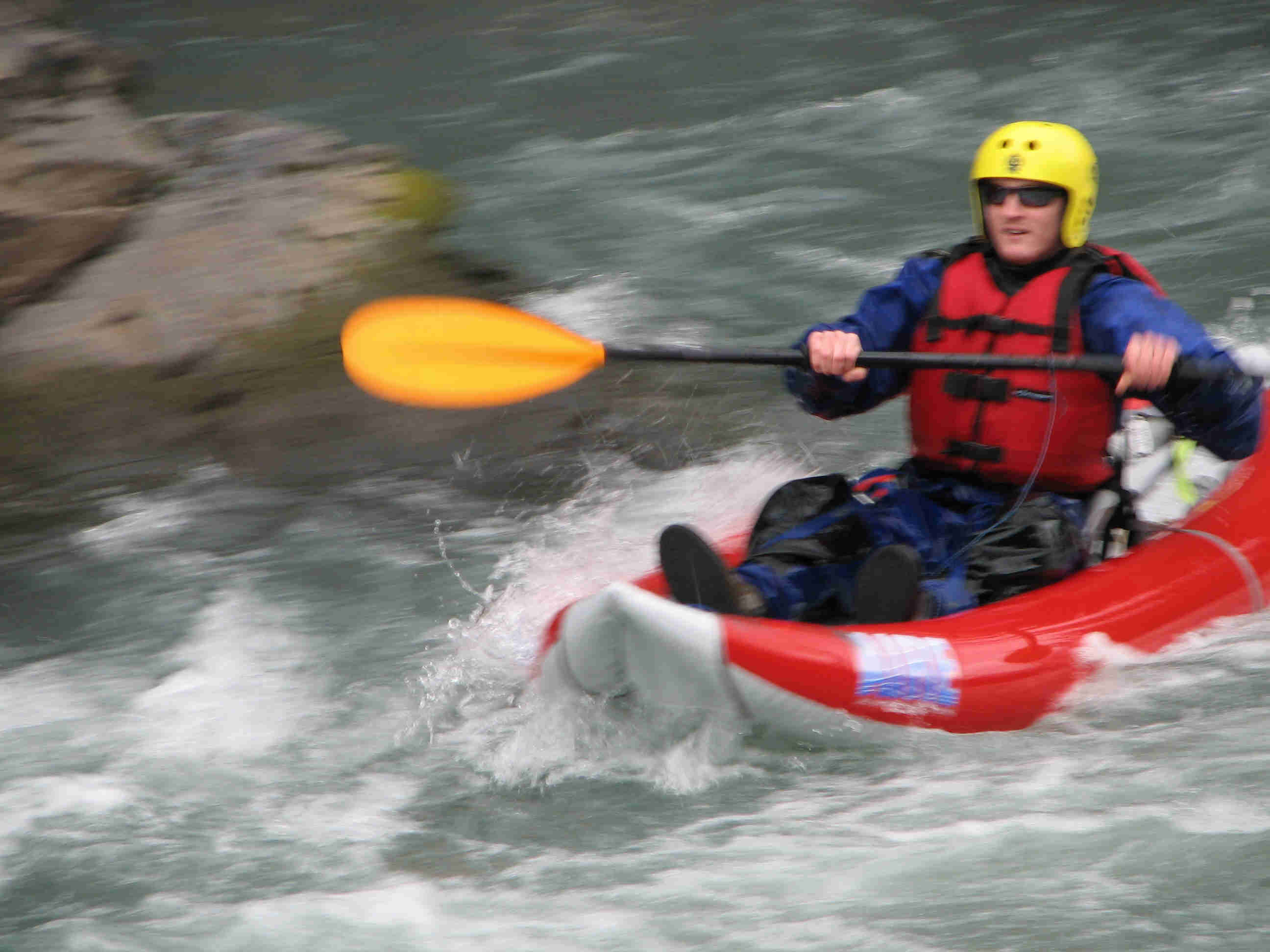 Whitewater Kayaking on Happy River - AIRE LYNX 1 - ALASKA RAFT CONNECTION